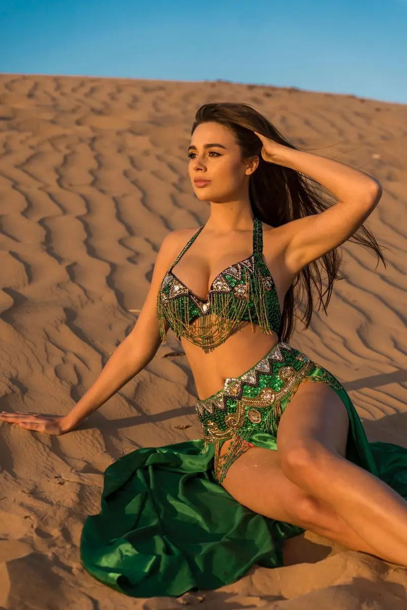 Christina escort in Moscow