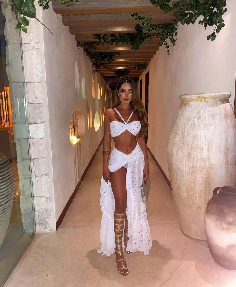 Gina escort in Moscow