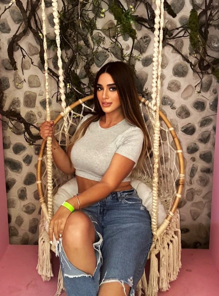 Maya escort in Moscow