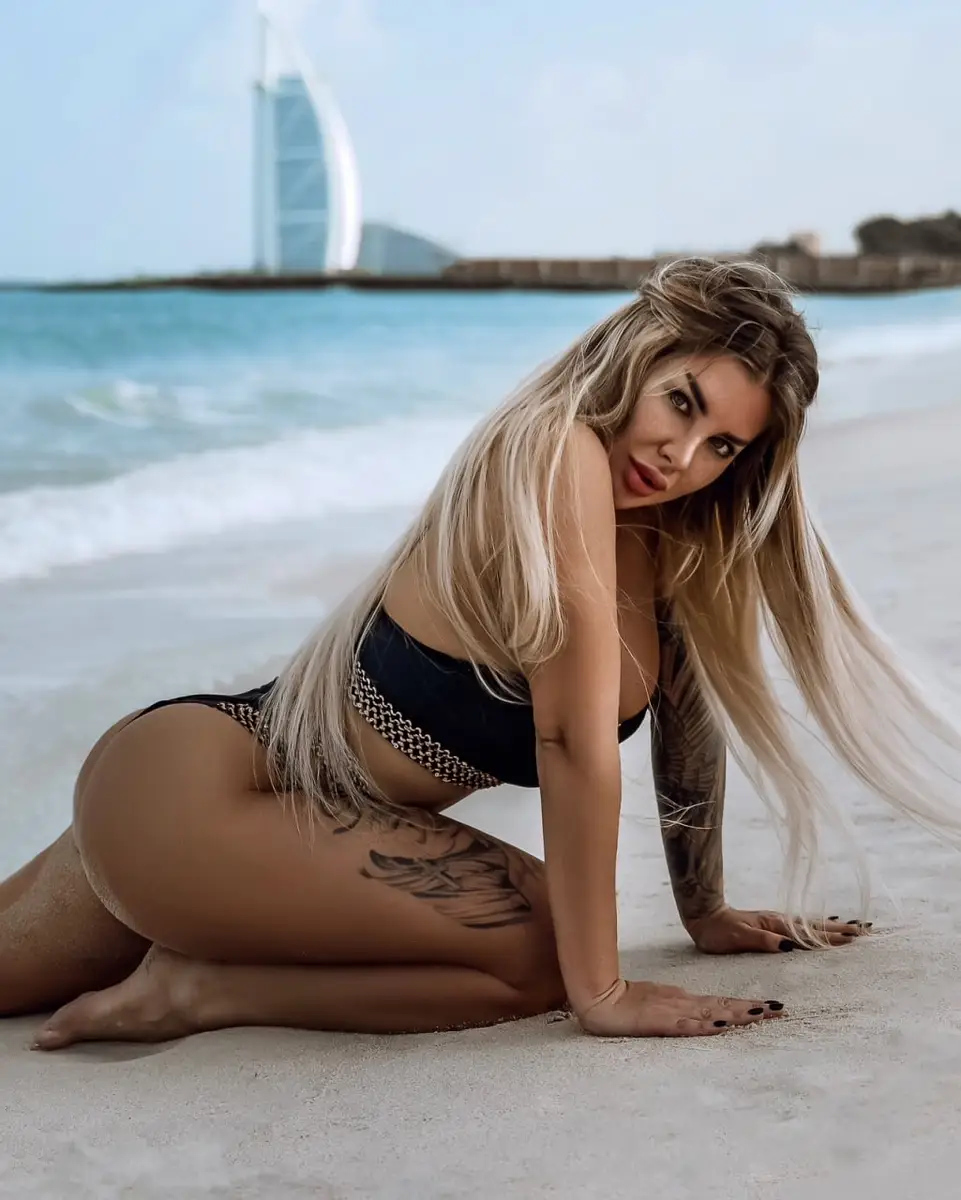 Mila escort in Moscow
