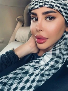 Nina escort in Moscow