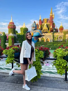 Simona escort in Moscow