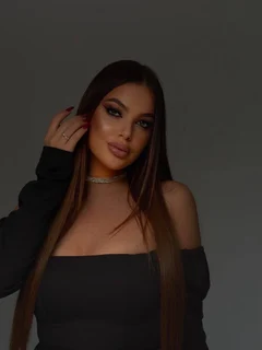 Thyra escort in Moscow